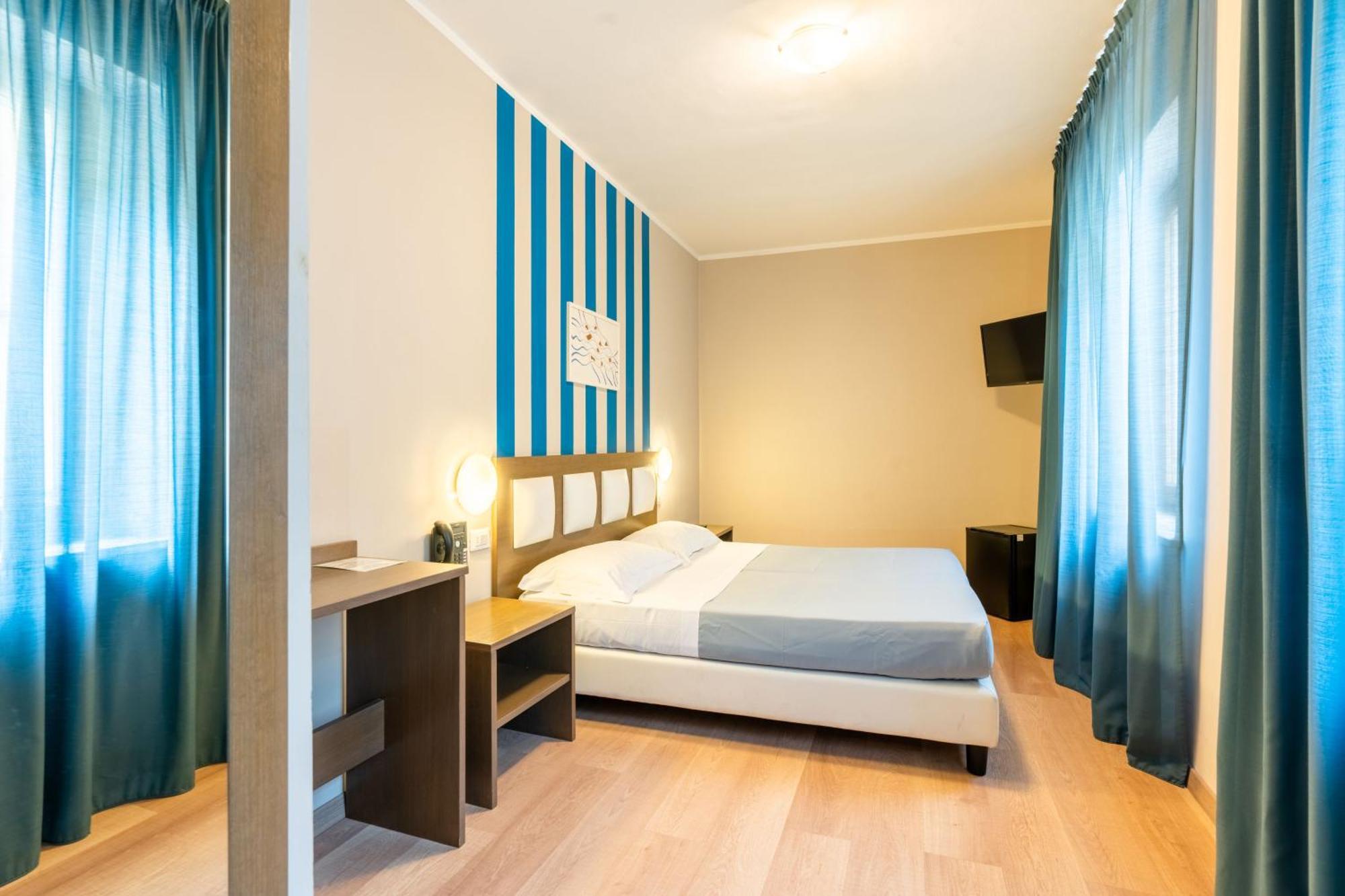Gg8 Hotel & Suite Spa Gualdo Tadino Exteriör bild