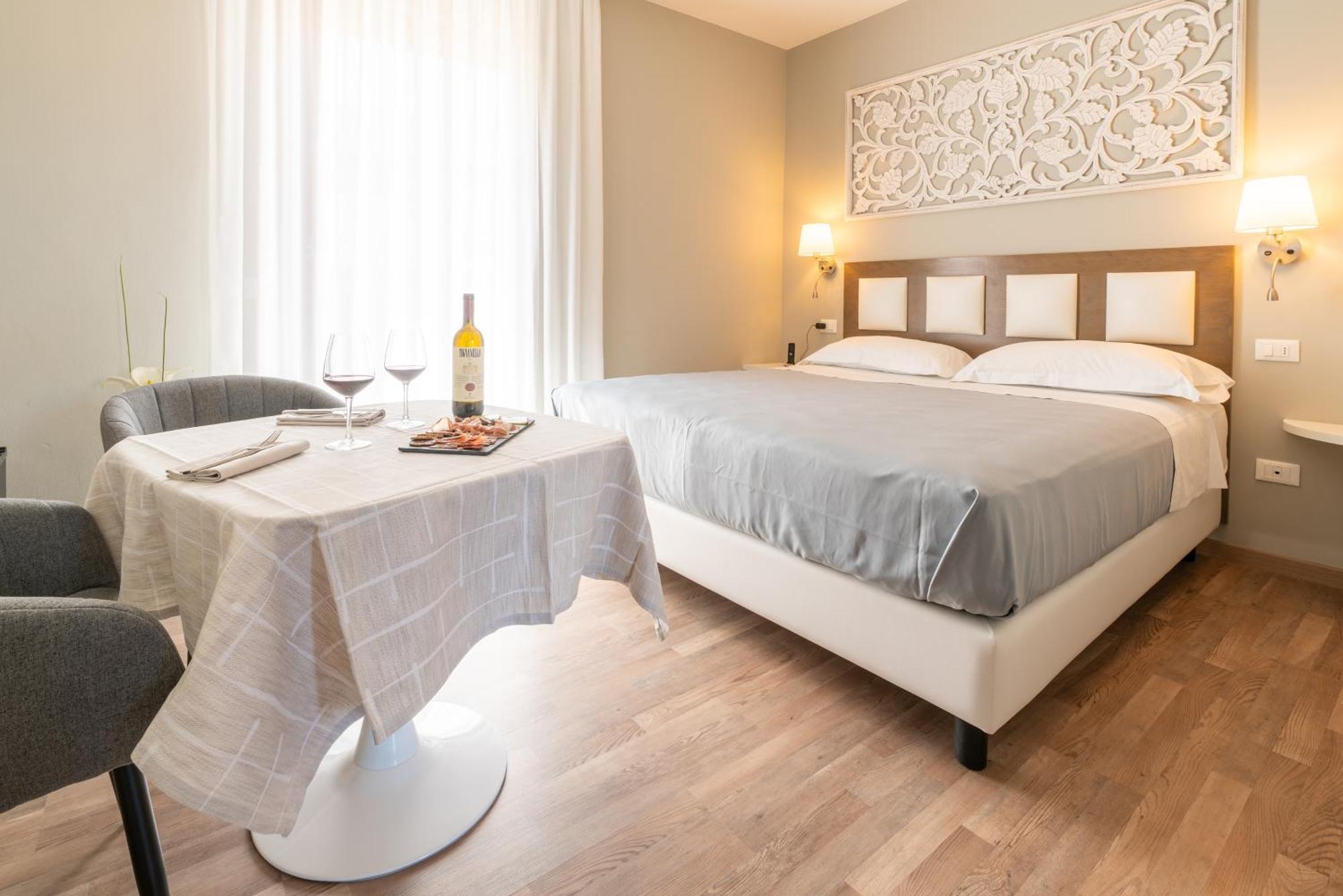 Gg8 Hotel & Suite Spa Gualdo Tadino Exteriör bild